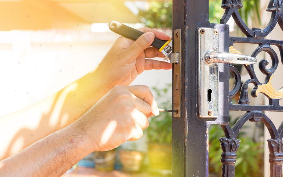 service serrurier prix changement serrure Marly-le-Roi